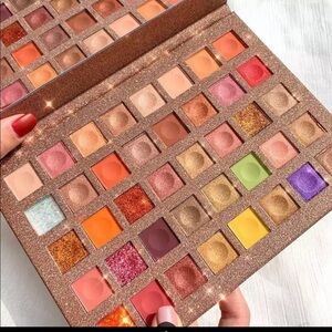 Beautiful eyeshadow brilliant